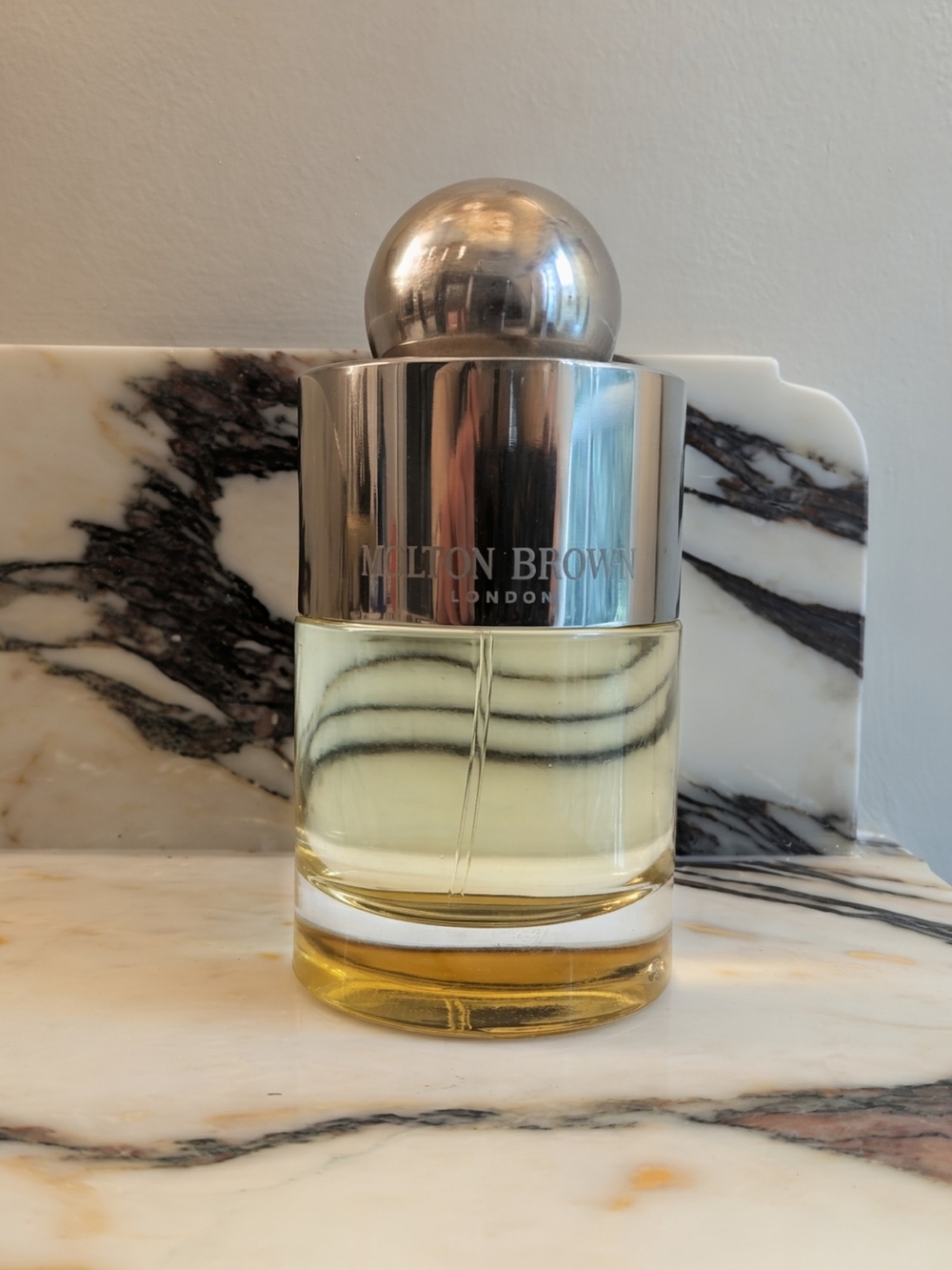 Molton Brown London Vétiver & Grapefruit EDT  Fragrance 3.3oz